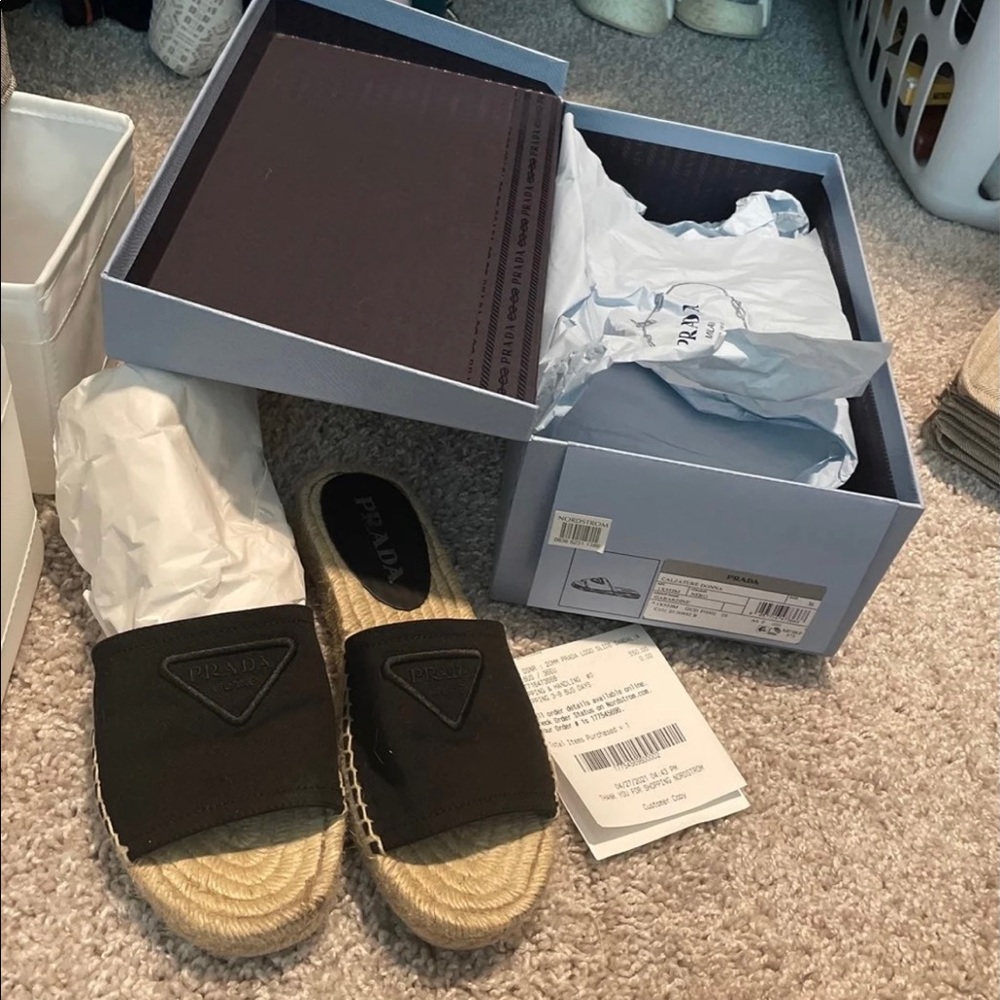 Prada slides